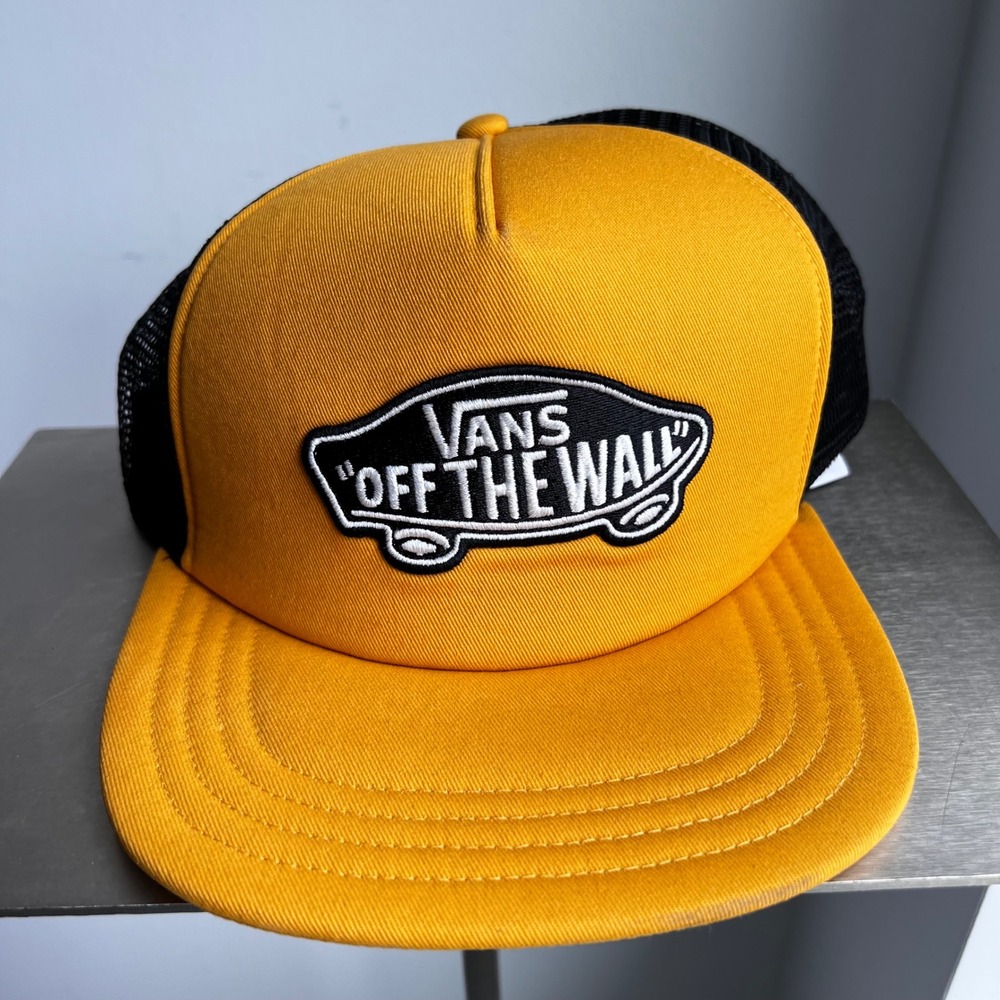 Vans Hat Off The Wall Logo Trucker Snapback Yellow Black Mesh Skateboard Hat